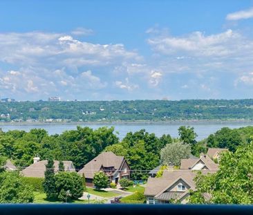 Grand 4 1/2 Sublime vue sur le fleuve - Photo 2