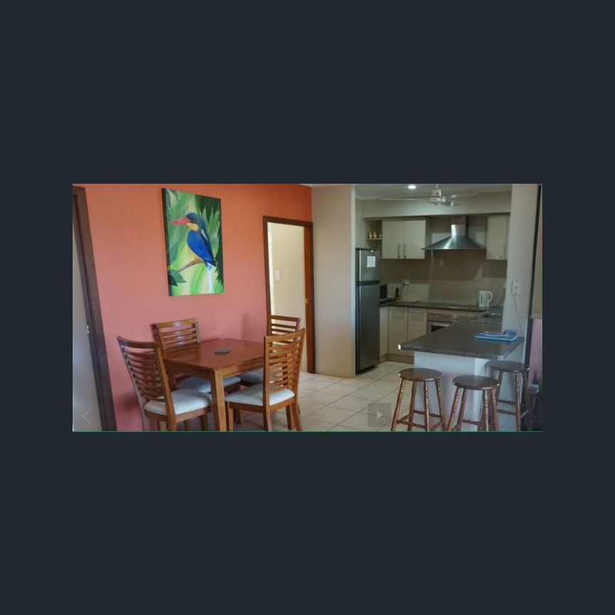 Fully Furnished unit accross from the Beach - Photo 1