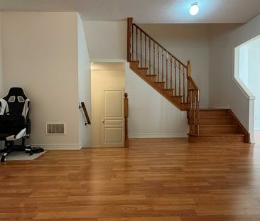 For Lease - 3273 Stoney Crescent, Mississauga, Ontario - Photo 1