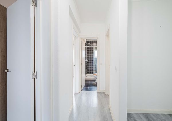 APARTAMENTO T4 EM ALFRAGIDE MOBILADO