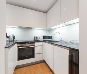 Crawford Building, 112 Whitechapel, London, E1 - Photo 1