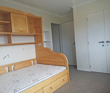 Lovely Family Home in Sought After Millwater - Photo 2