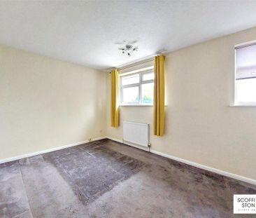 2 bedroom semi-detached house to rent - Photo 4