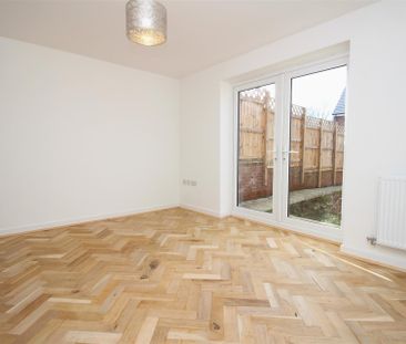 2 bedroom Terraced House to rent in Elm Road, Blaydon-On-Tyne, Tyne... - Photo 3