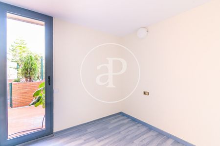 Penthouse for Rent in Sarrià - Photo 4