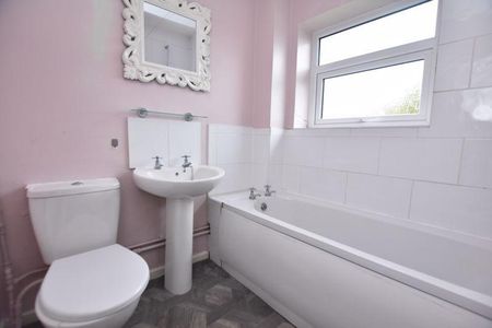 3 bedroom house to rent - Photo 3