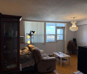 For Lease - 2550 Pharmacy Avenue Unit# 307, Toronto, Ontario - Photo 1