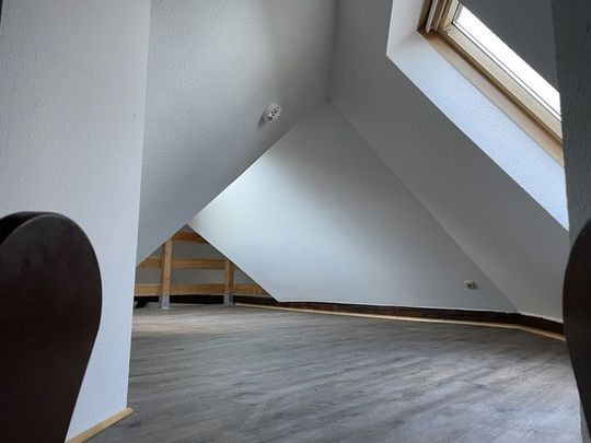 Stilvolle 2,5 Maisonettewohnung in Bahnhofsnähe! - Foto 1