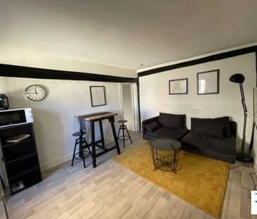 Location Appartement 2 pièces 32m² - Photo 2
