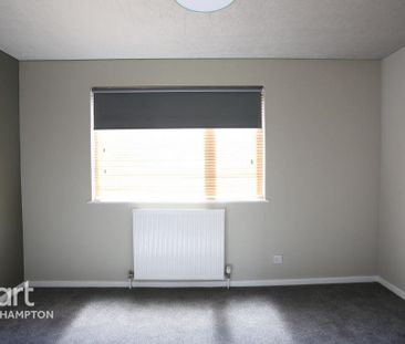 2 bedroom semi-detached house to rent - Photo 6