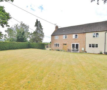 4 bedroom detached house to rent - Photo 6