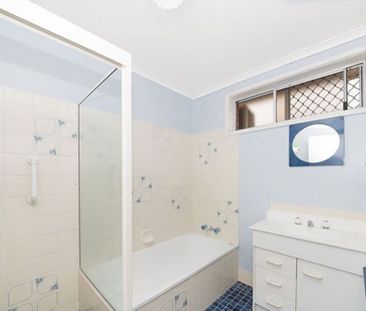 Comfortable Living in the Heart of Kirwan - Photo 3