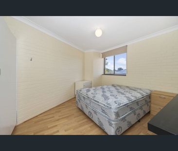 28T/24 Pearson Street, Churchlands, WA 6018 - Photo 5