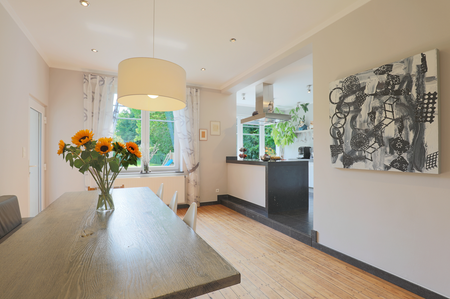 Stadtvilla mit viel Charme in bester Lage - Photo 4