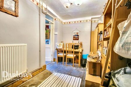 2 bedroom terraced house to rent - Photo 2