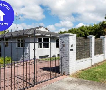 Great Location! 3 spacious bedroom plus 1 Ramp... - Photo 4