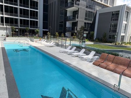 Brand New Luxury 2-Bedroom Apartments in Eastgarden - Photo 3