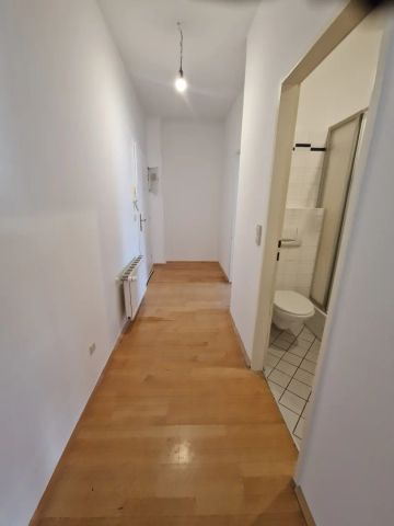 HÜBSCHE 2 ZIMMER WOHNUNG - NÄHE ELTERLEINPLATZ - 2. Stock mit Lift - Photo 5