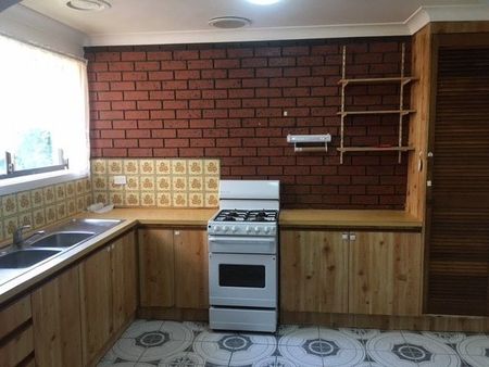 Modern Living in Thomastown - Photo 2