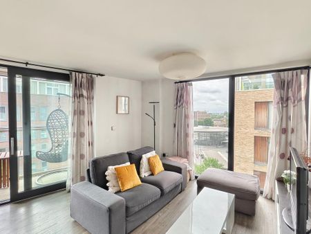 2 bedroom flat to rent - Photo 4