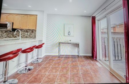 For Lease - 36 TRUMPET VALLEY Boulevard Unit# Main, Brampton, Ontario - Photo 3