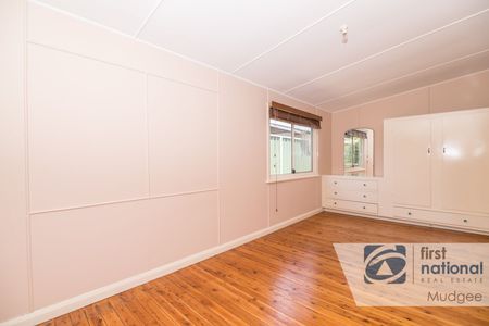 Comfortable Charming Cottage - Photo 2