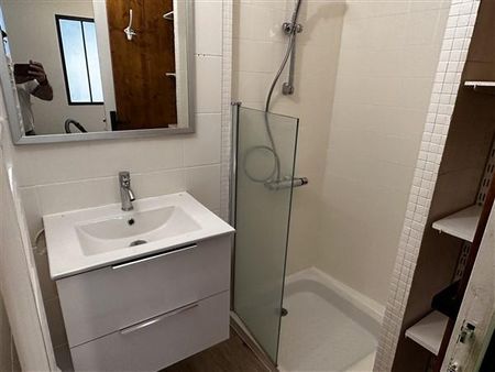 Location Appartement 2 pièces 32m² MONISTROL SUR LOIRE 43120 - Photo 3