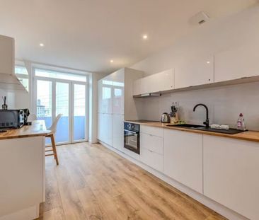 Colocation rénovée secteur Saint Martin – 6 chambres avec salle d’e... - Photo 2