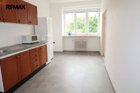 Pronájem bytu 2+1 67 m² - Фото 2