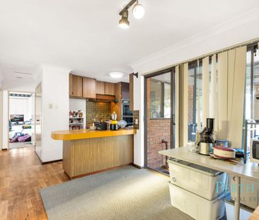 Spacious 3 Bedroom Home in Bull Creek!! - Photo 2