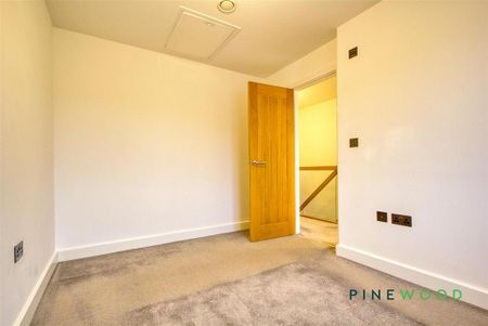 3 bedroom terraced house to rent - Photo 4