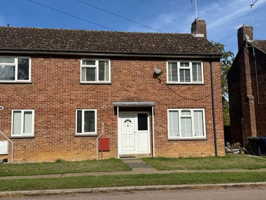 2 bedroom semi-detached house to rent - Photo 1