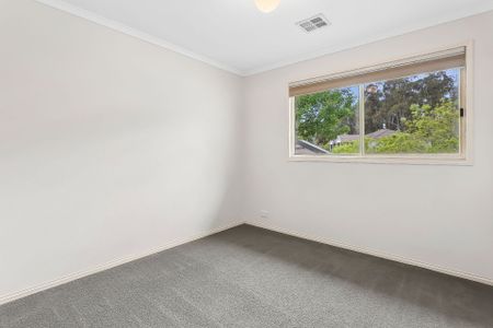 5/15 Aspinall Street, Watson. - Photo 4