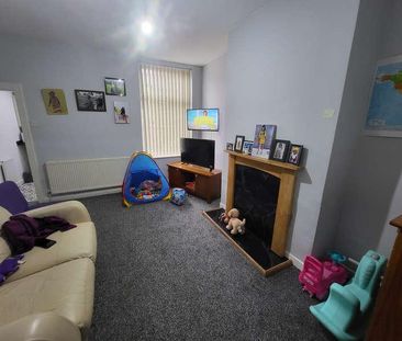 Dalton Avenue, Manchester, M14 - Photo 4
