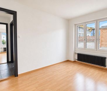 4.5-Zimmerwohnung mit 80 m² Terrasse und Balkon - zentrumsnah in Thun - Photo 2