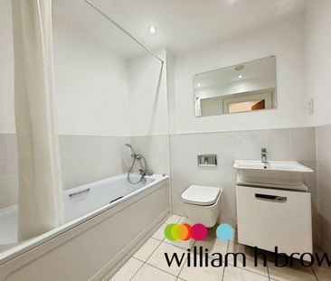 Mersea Road, Colchester - Photo 6