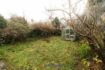 3 Bedroom House - Semi-Detached - Photo 5