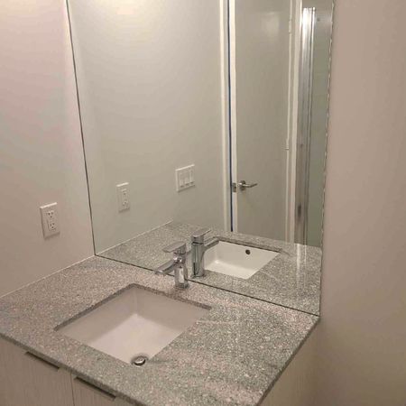 For Lease - 158 Front Street Unit# 1020, Toronto, Ontario - Photo 4