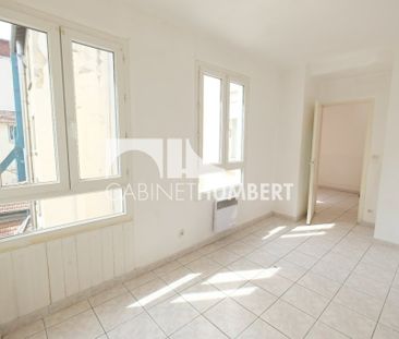 Location Appartement 2 pièces 40m² ST ETIENNE 42000 - Photo 4