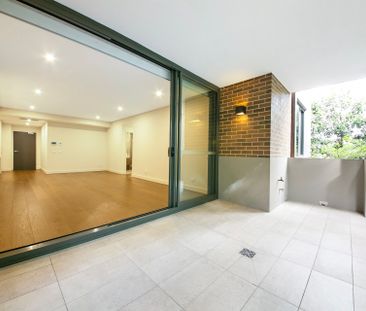 Stunning Two-Bedroom Luxury Apartment in Prime Beecroft Location&excl; - Photo 4