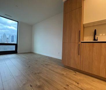 For Lease - 35 Parliament Street Unit# 920, Toronto, Ontario - Photo 3