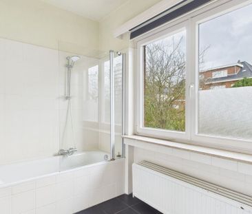 Woning te huur in Sint-Pieters-Woluwe voor € 2.400 met 4 slaapkamers - Photo 1