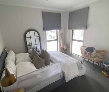 4 Bedroom Family Home - Photo 3