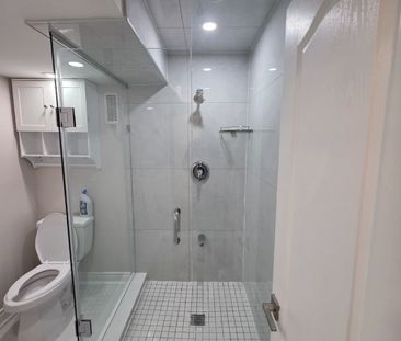 For Lease - 2 Sand Cherry Crescent, Brampton, Ontario - Photo 2