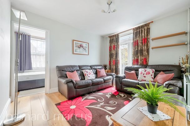 Tilson Gardens - Photo 1