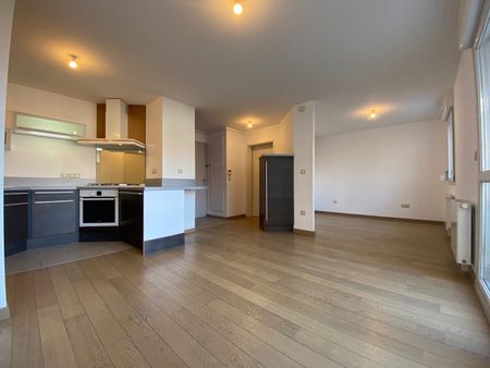 Location Appartement 2 pièces 52m² BESANCON 25000 - Photo 2