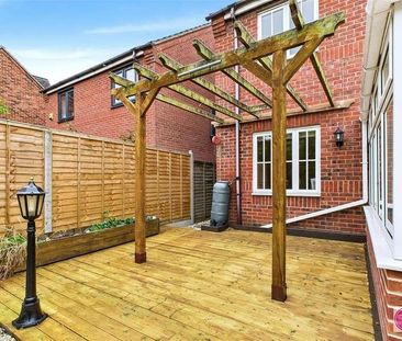 Home Farm Court, Castle Gresley, DE11 - Photo 2