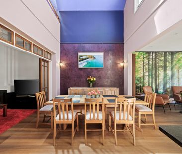 Stylish Three Bedroom Home in Sought-After Queens Park Location - Photo 5