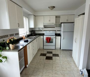 For Lease - 2 Clay Brick Court Unit# 38, Brampton, Ontario - Photo 1