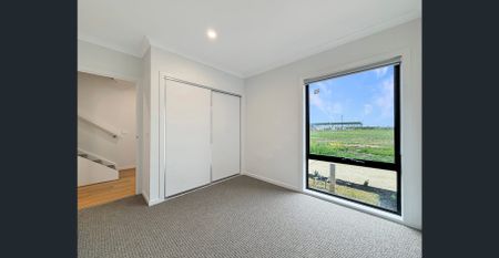 Apply Now! - Photo 3